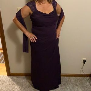 Xscape Formal Dress, size 12